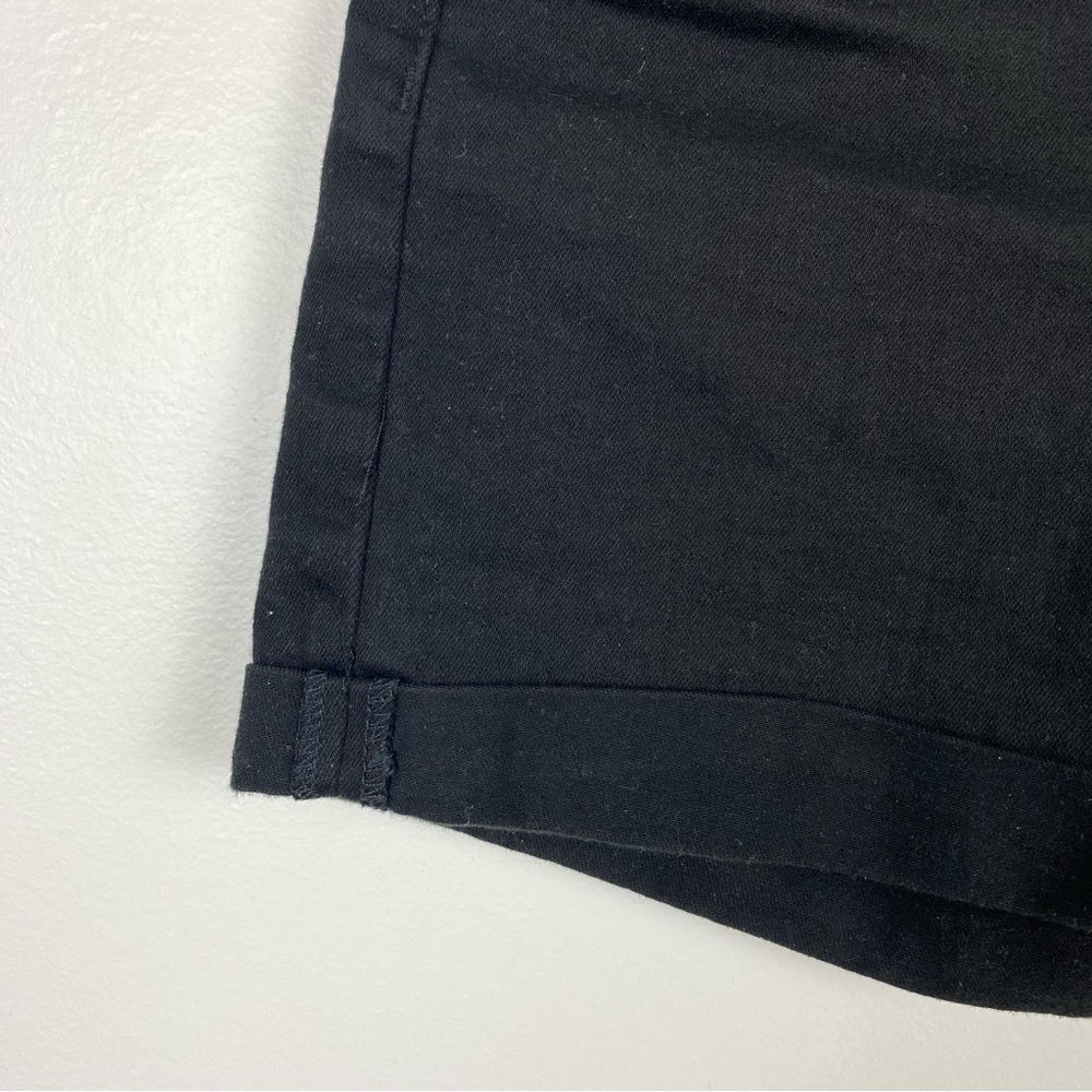 Women’s High-Rise Midi Jean Black Shorts - Universal Thread Size 4 - Picture 4 of 12